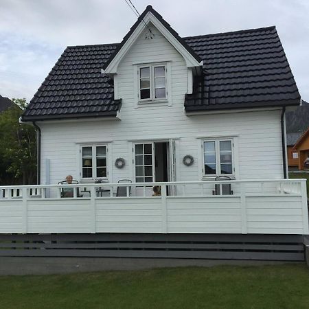 Utsiktsperle Pa Reine I Lofoten Экстерьер фото