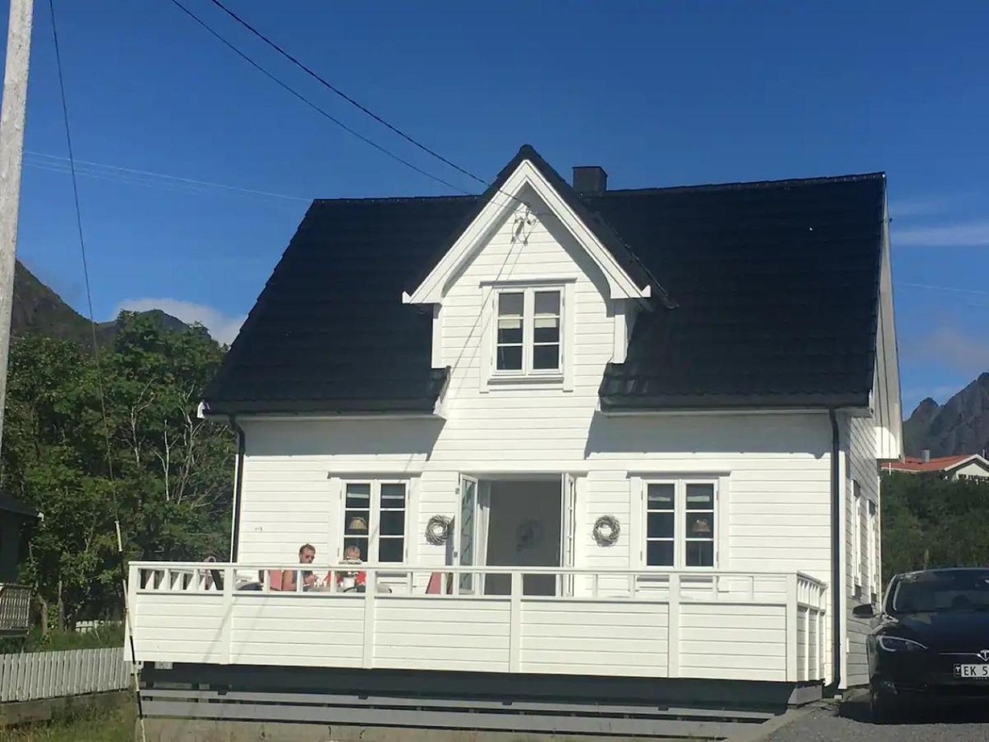 Utsiktsperle Pa Reine I Lofoten Экстерьер фото